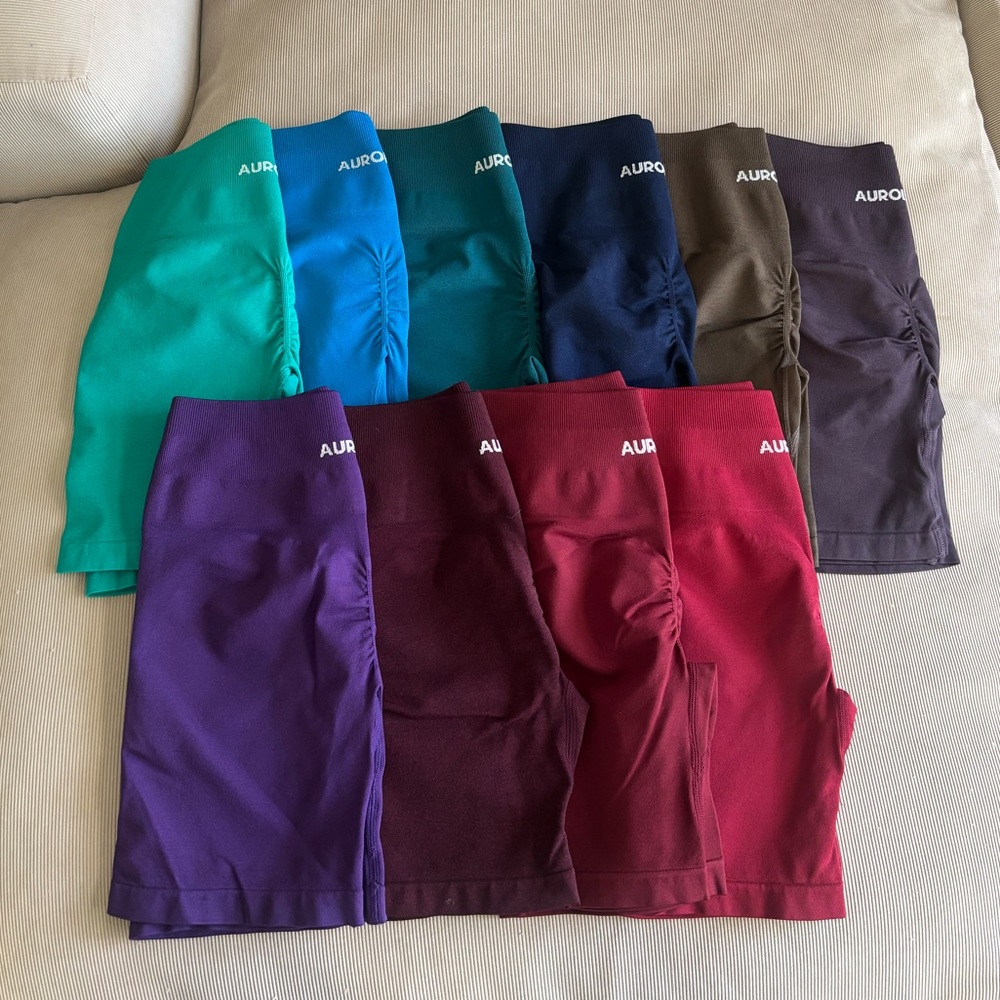 Aurola Shorts